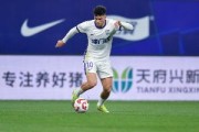 记者辟谣“萨尔瓦多伤情加重”：他好着呢，练折返跑已逐渐提速了